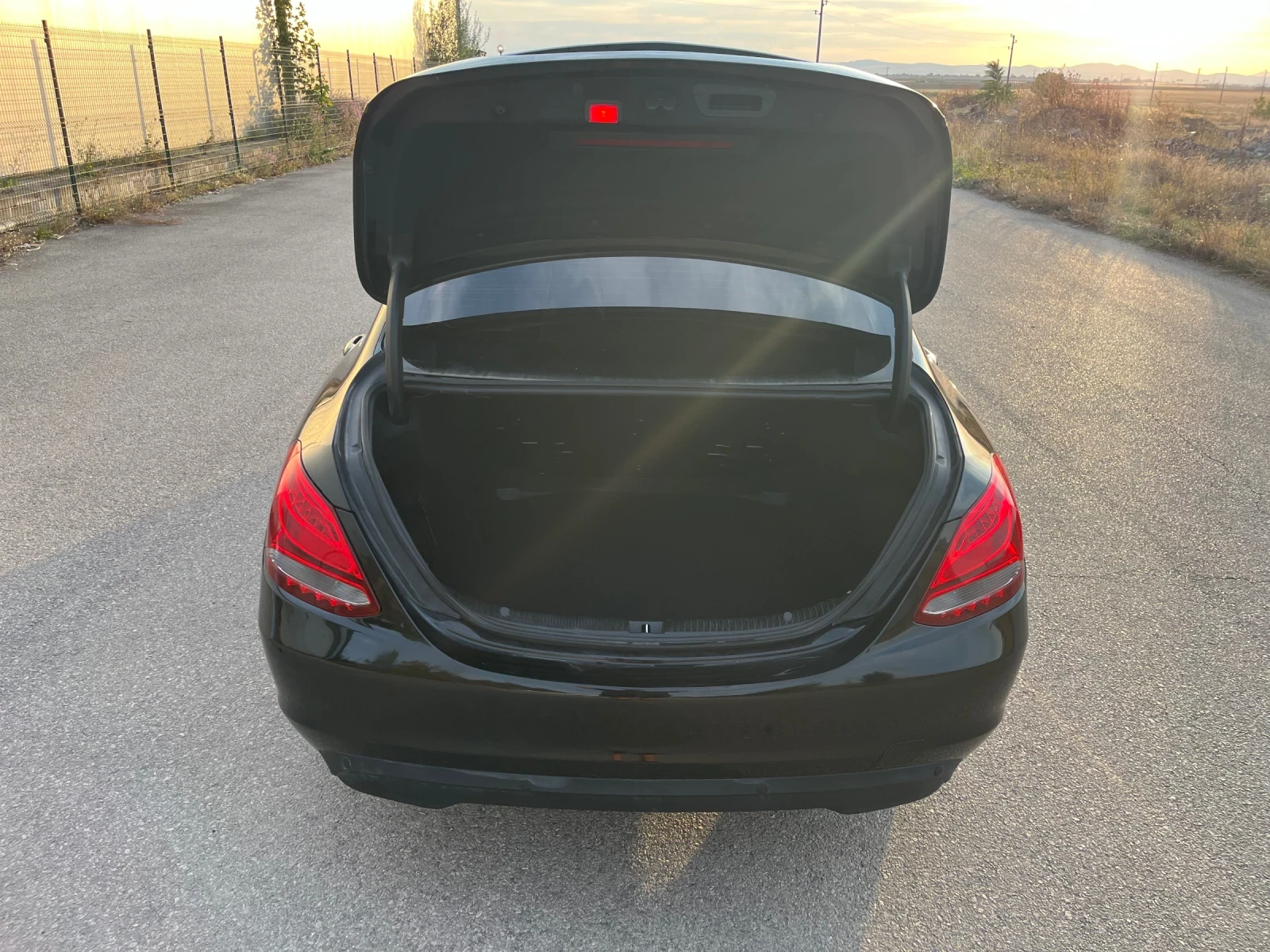 Mercedes-Benz C 220  - изображение 5
