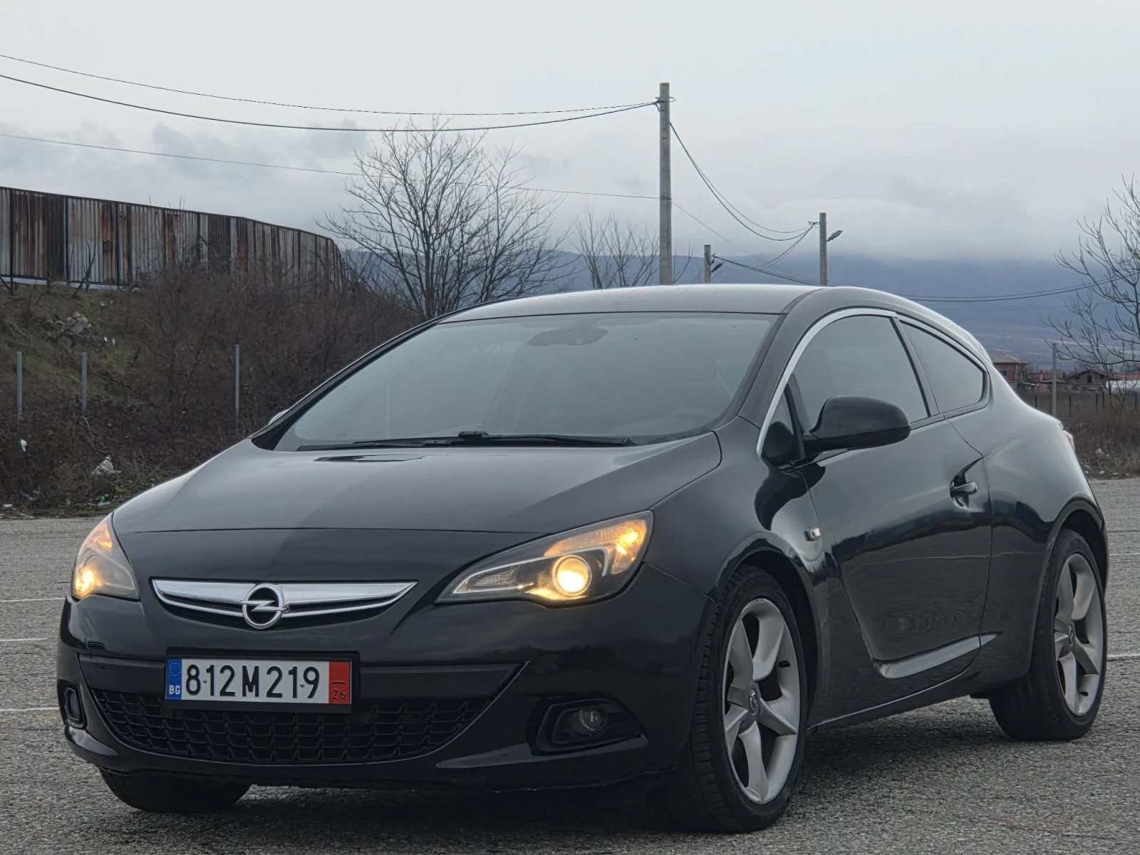 Opel Astra, снимка 4 - Автомобили и джипове - 54038639
