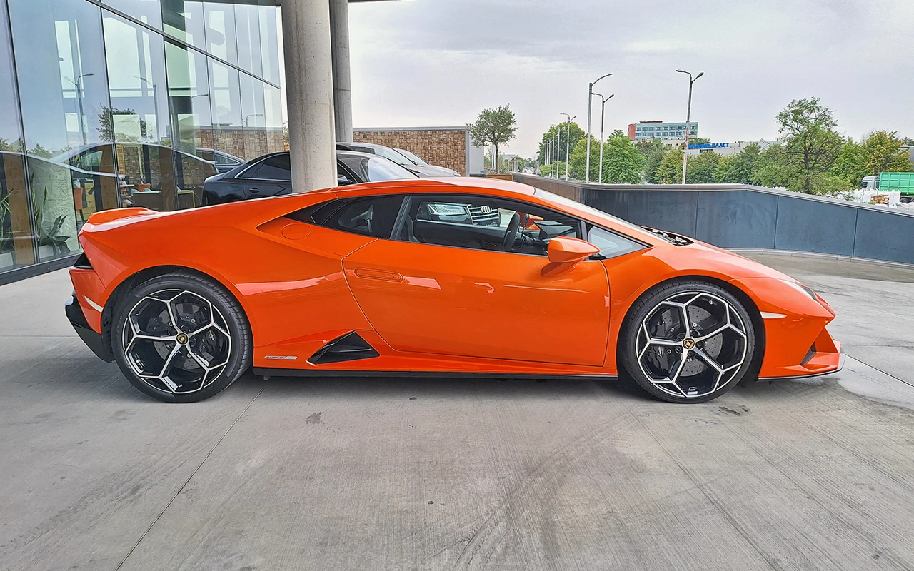 Lamborghini Huracan EVO AWD - изображение 2