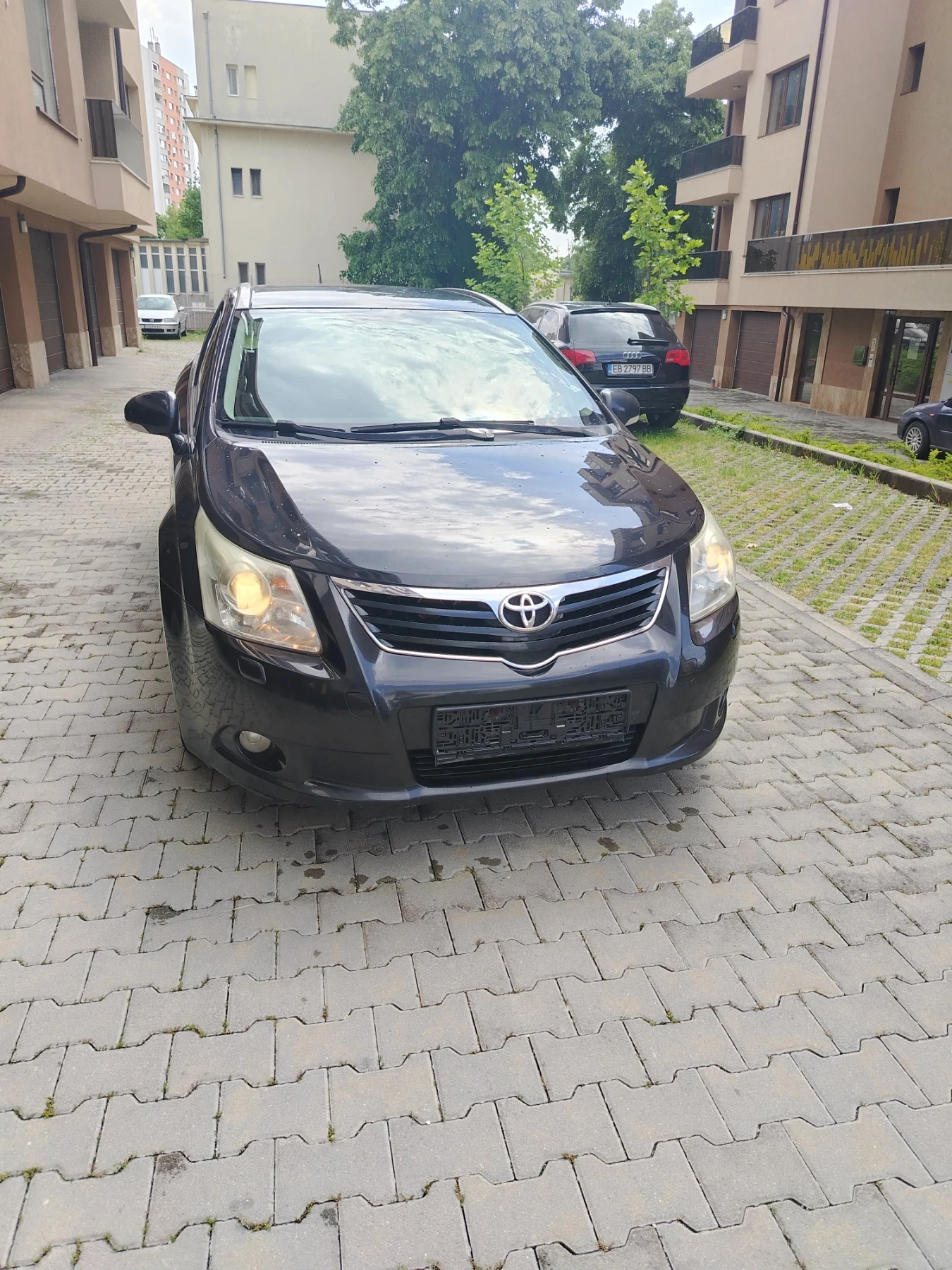 Toyota Avensis 1.6benzin132ks, снимка 8 - Автомобили и джипове - 52989402