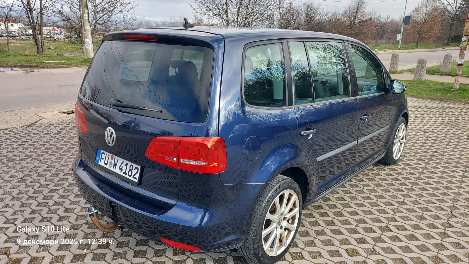 VW Touran 1.6  TDI.евро 5 - изображение 9