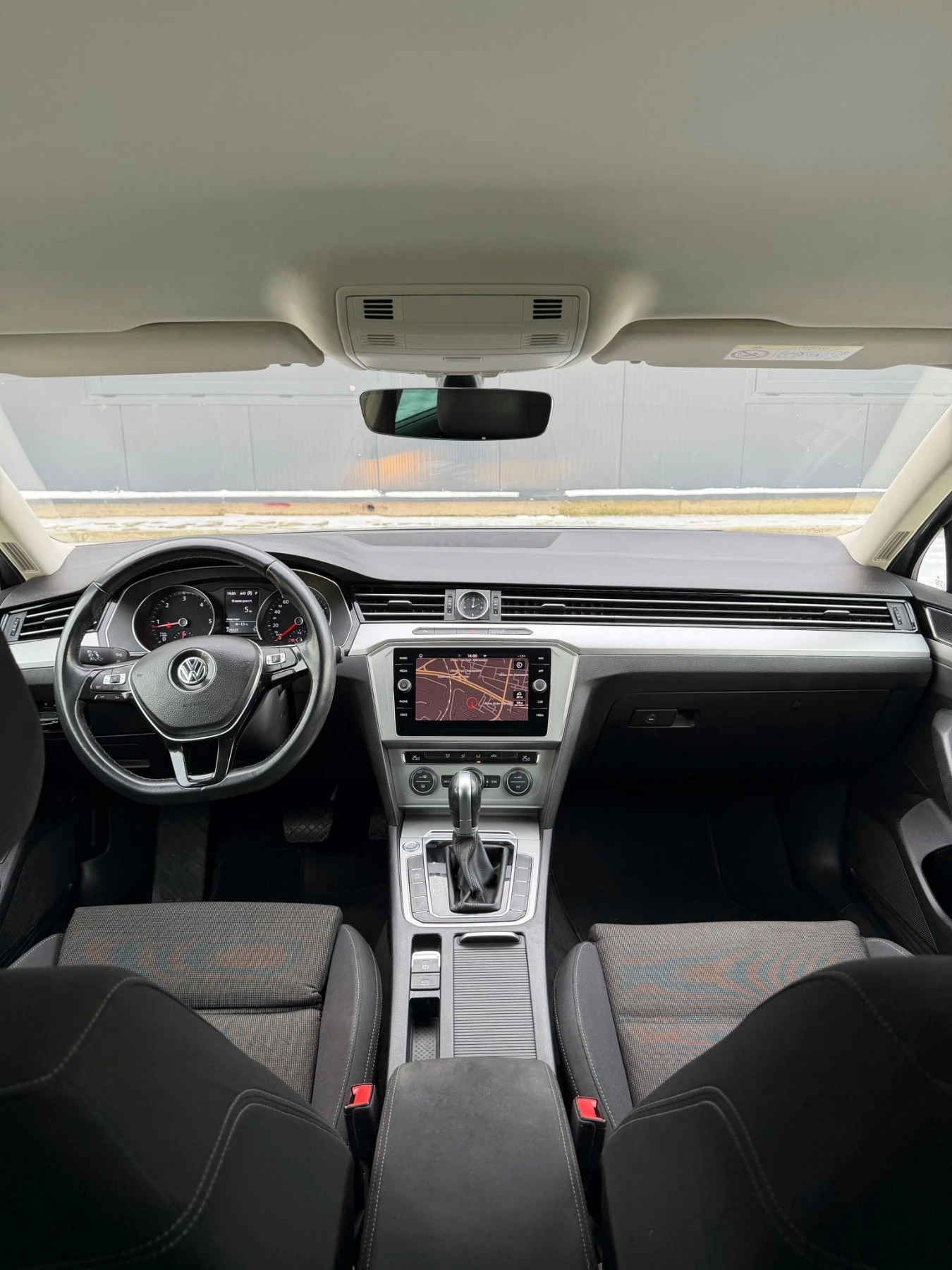 VW Passat 2.0 TDI DSG 2018 - изображение 10