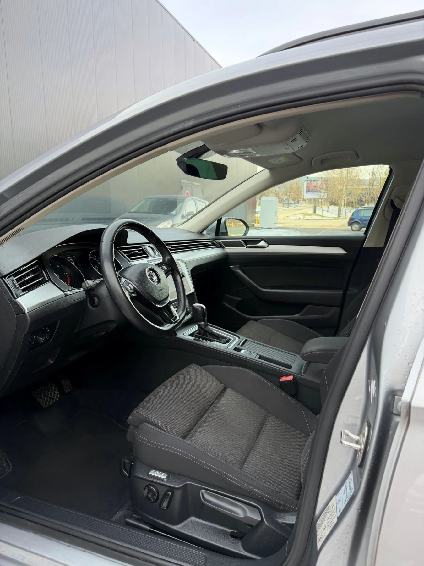 VW Passat 2.0 TDI DSG 2018 - изображение 7