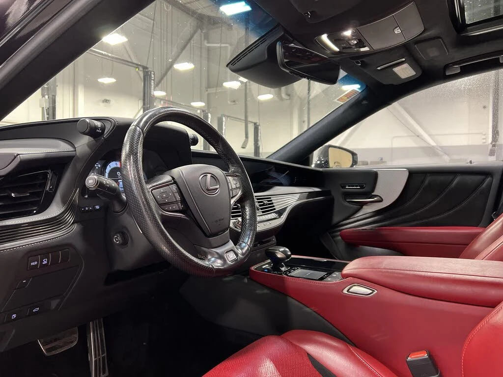 Lexus LS 500 F SPORT* AWD* АвтоКредит* (ЦЕНА ДО БГ) - изображение 8