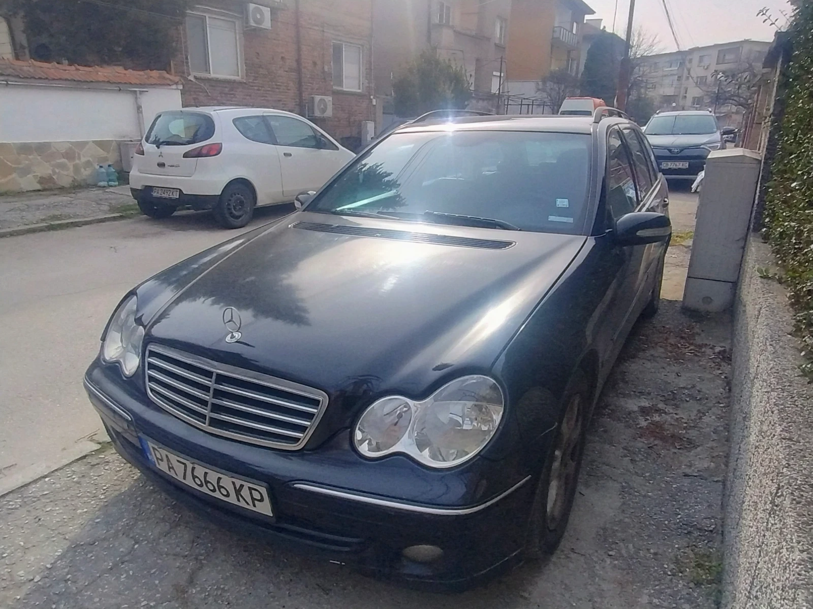 Mercedes-Benz C 200 Facelift w203, снимка 4 - Автомобили и джипове - 53890808