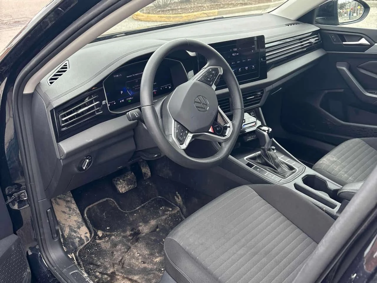 VW Jetta * Trendline * CARFAX * 2 КЛЮЧА * KEYLESS * ПОДГРЕВ, снимка 5 - Автомобили и джипове - 54066640