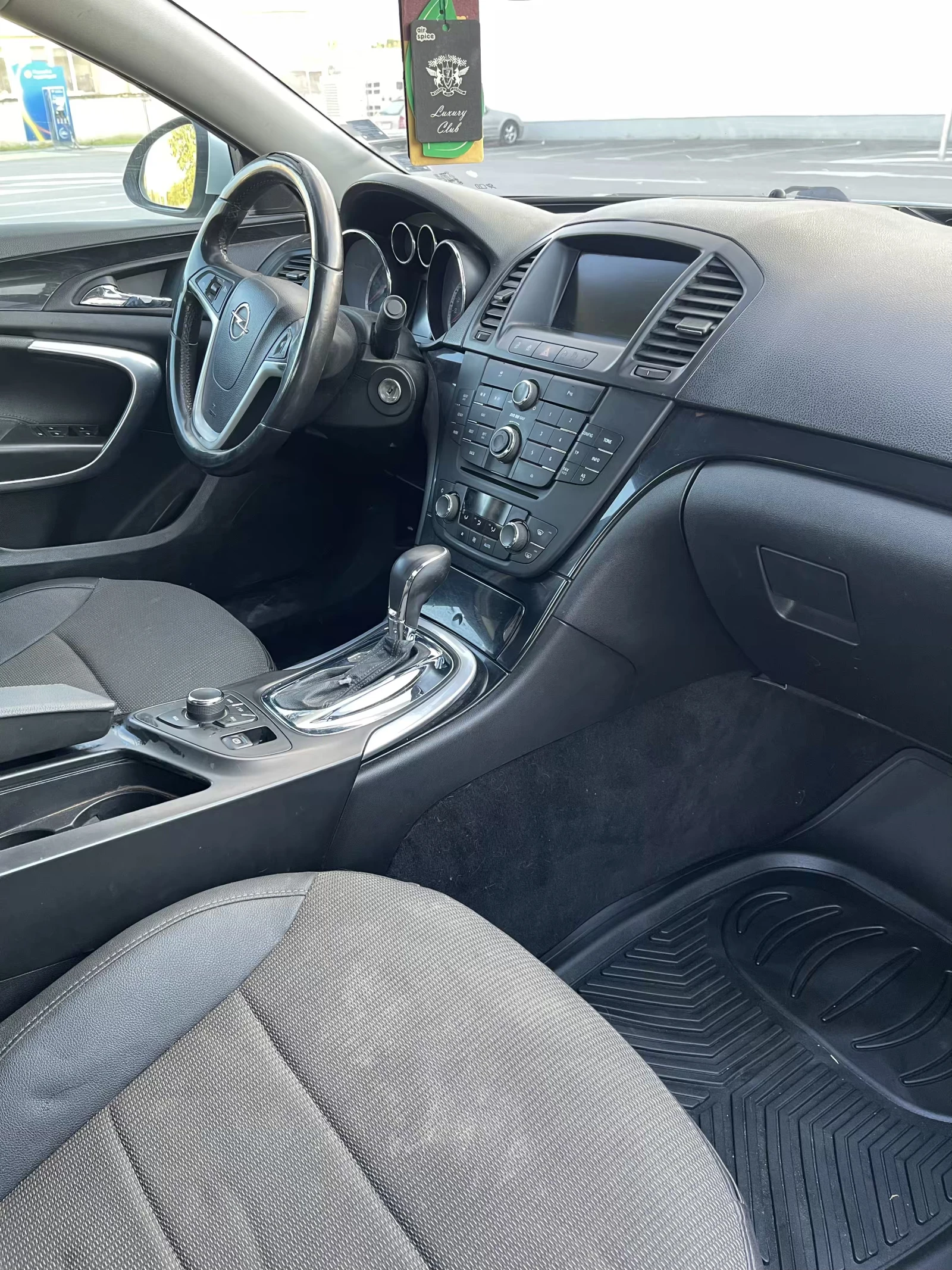 Opel Insignia Cosmo, снимка 5 - Автомобили и джипове - 54401509