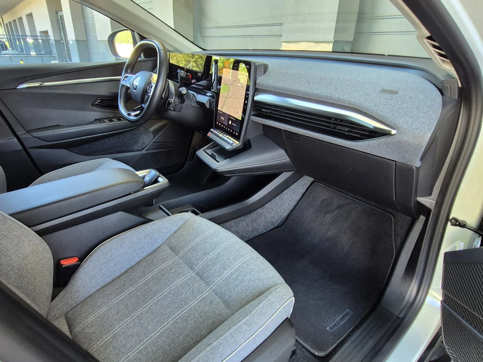 Renault Megane EV 60# Термопомпа#, снимка 10 - Автомобили и джипове - 54529010
