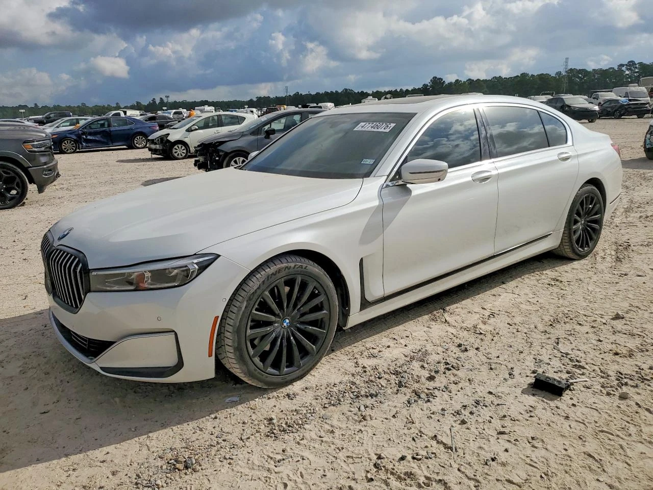 BMW 740 ДИГИТАЛНО* ТАБЛО* 360КАМЕРА* ОБДУХВАНЕ* МАСАЖ* 