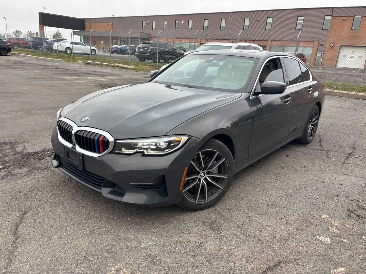 BMW 330 * 330i xDrive * CARFAX * ��� ������������ ������ | Mobile.bg � ����������� 1