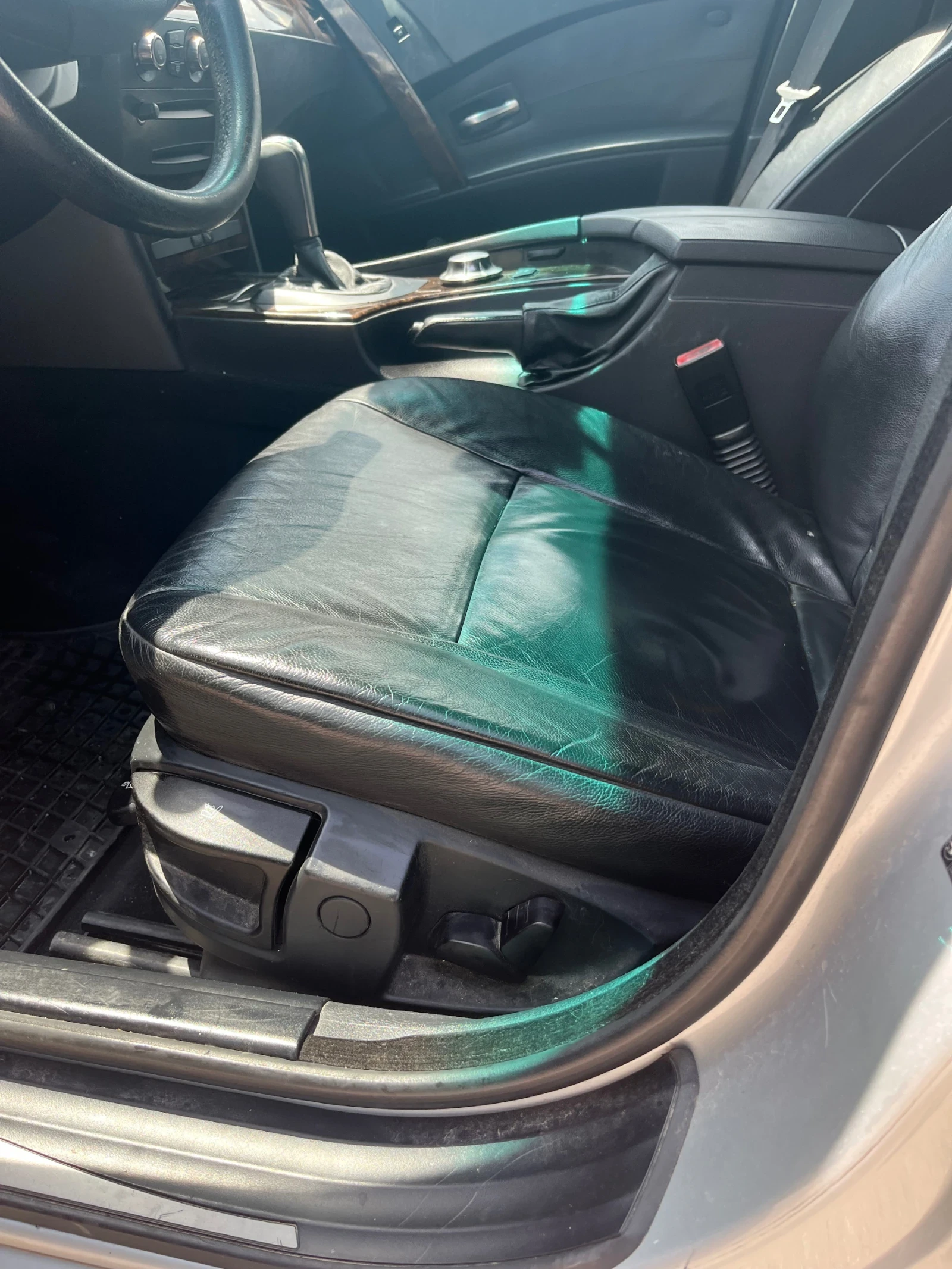 BMW 530, снимка 14 - Автомобили и джипове - 54762957