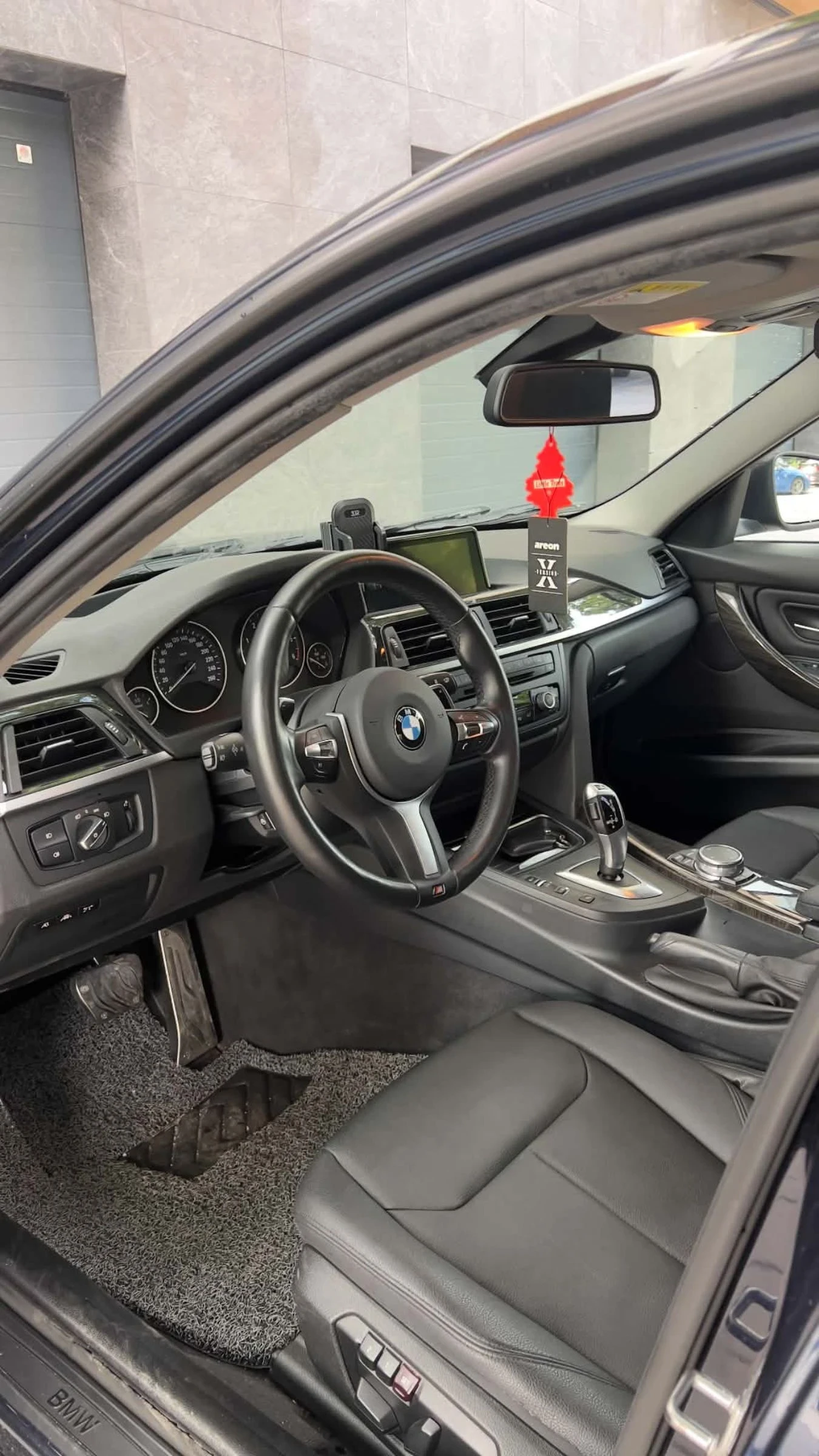 BMW 320 * xDrive* M Sport | Mobile.bg � ����������� 12