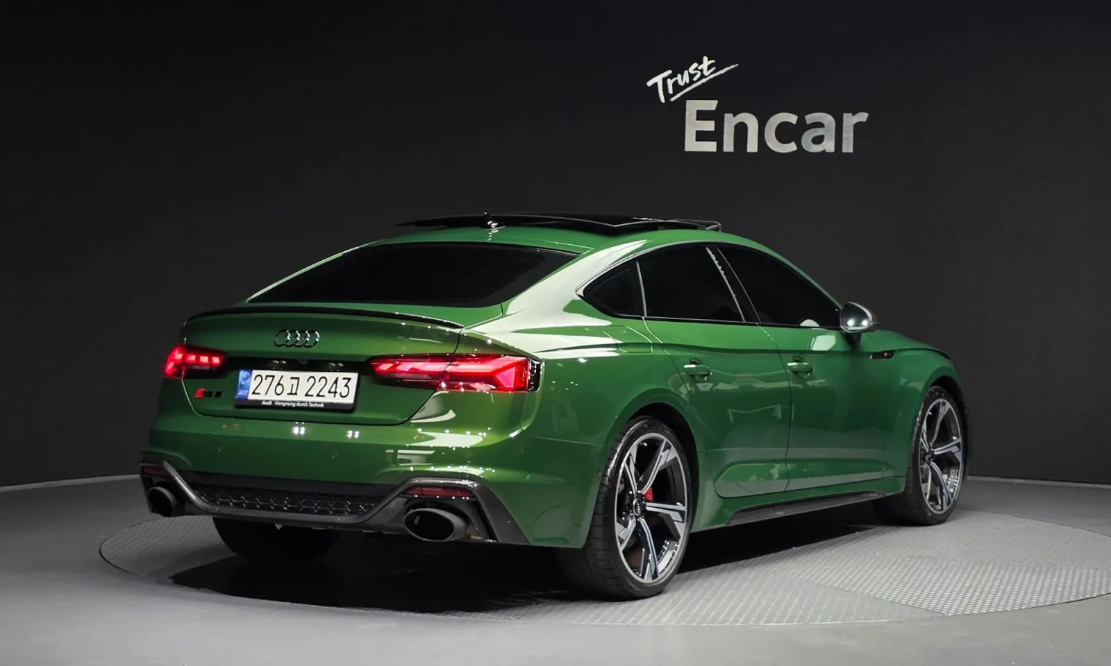 Audi Rs5 QUATTRO| B&O| ALCANTARA| 360| MATRIX| , снимка 4 - Автомобили и джипове - 55445605