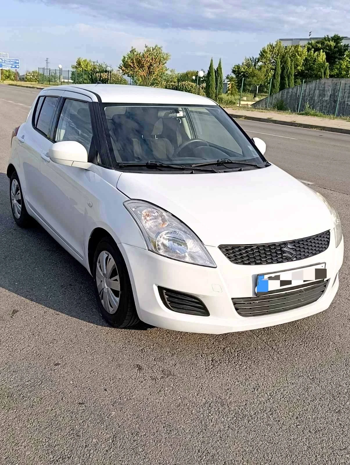 Suzuki Swift 1.2, снимка 7 - Автомобили и джипове - 55485024