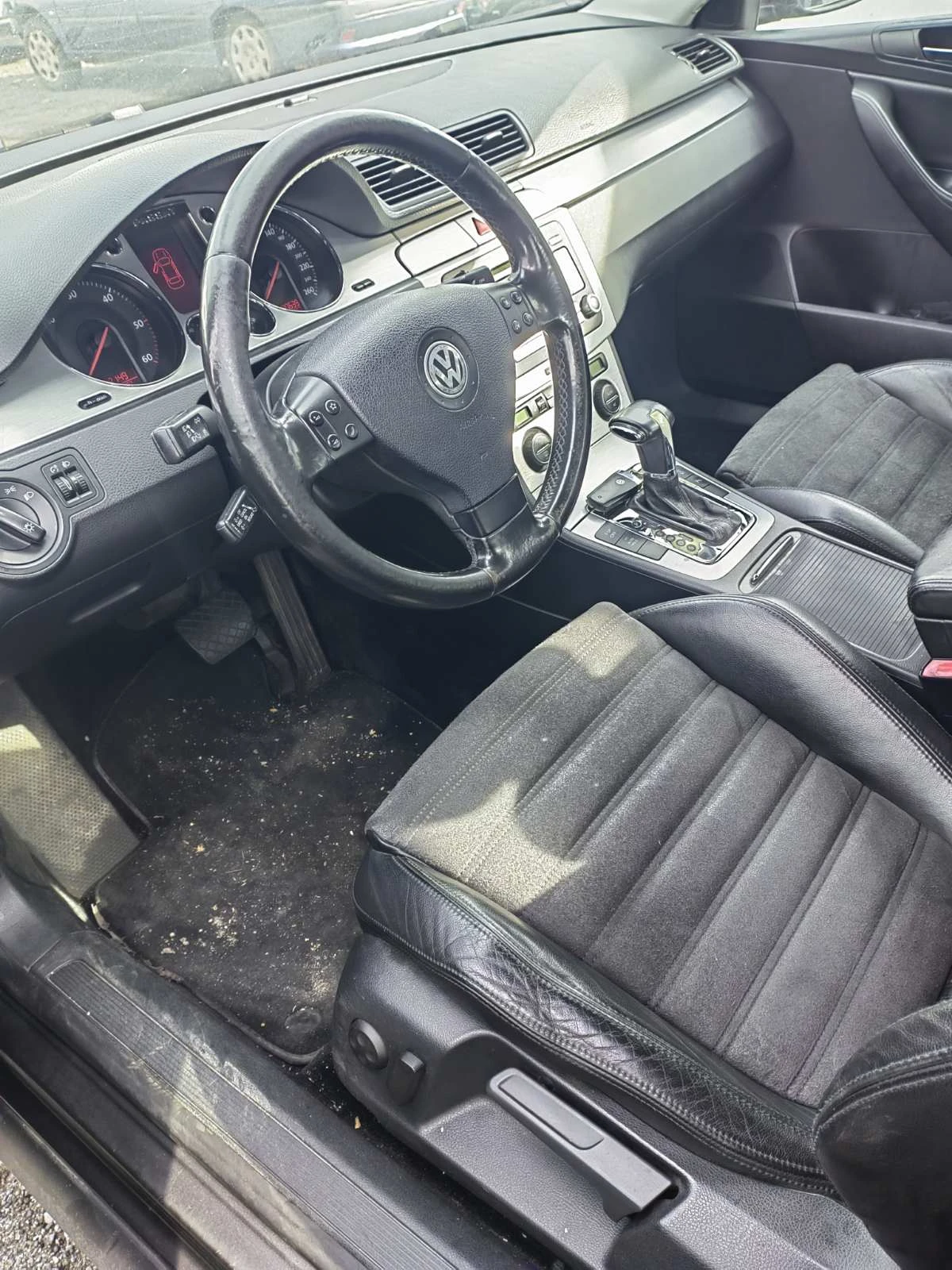VW Passat 4 Doors Wagon, снимка 5 - Автомобили и джипове - 56078419