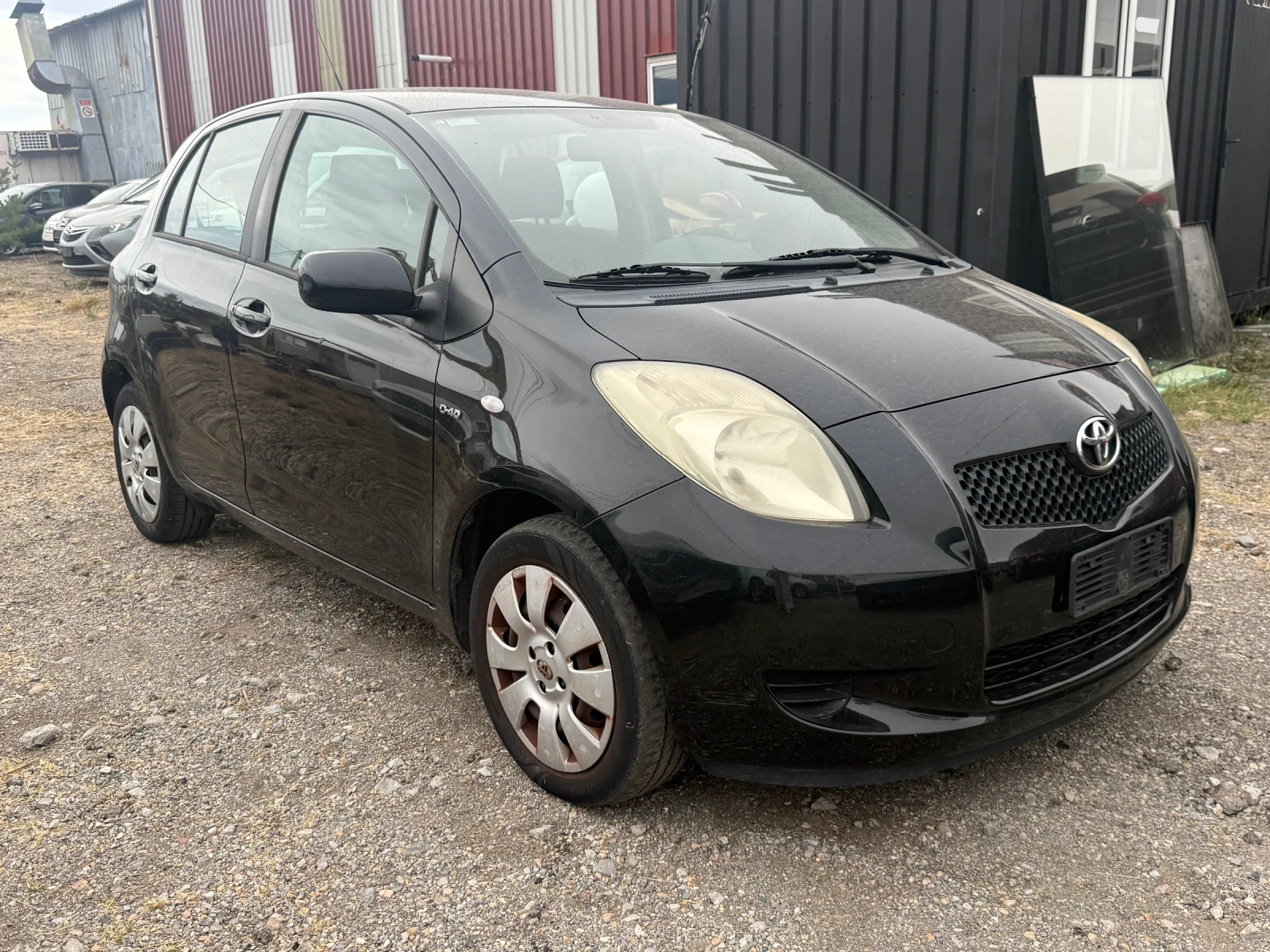 Toyota Yaris 1.4 D4d, снимка 3 - Автомобили и джипове - 56244154