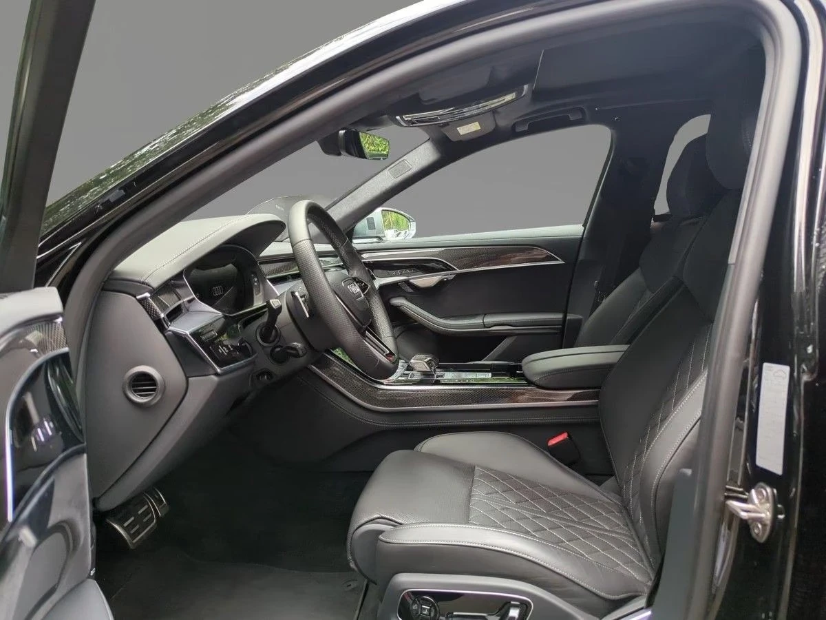 Audi S8 Quattro* Carbon* B&O* HuD* Pano, снимка 5 - Автомобили и джипове - 56266948