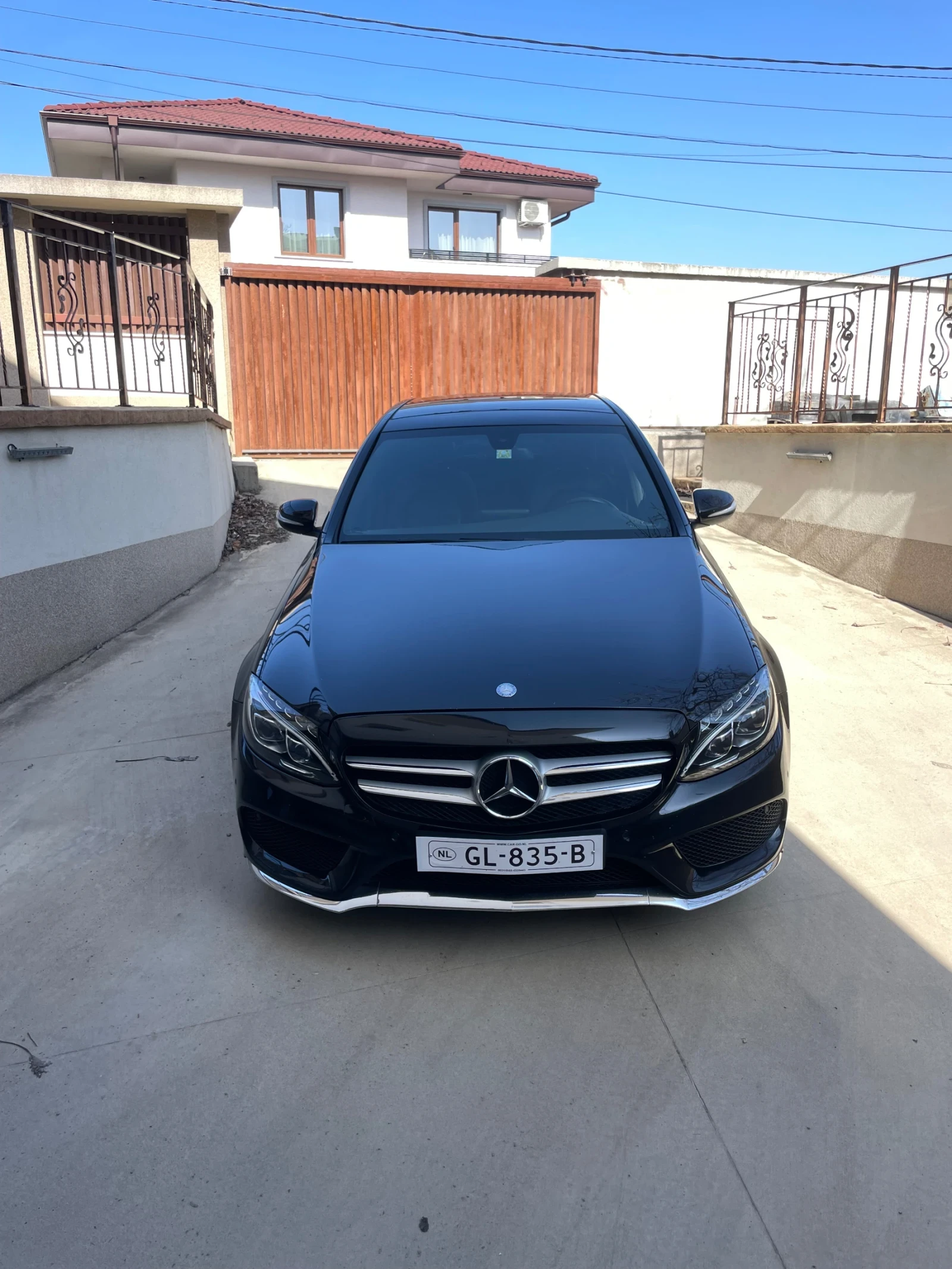 Mercedes-Benz C 200 Счупен двигател регистрирана в бг