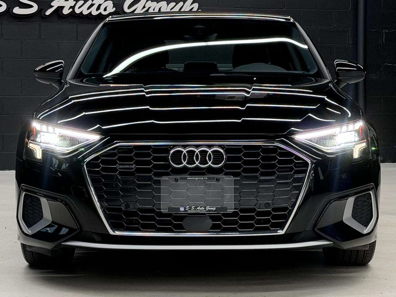 Audi A3 QUATTRO AWD| CARPLAY| BACKUP| SUNROOF| CLEAN CARFA | Mobile.bg � ����������� 2