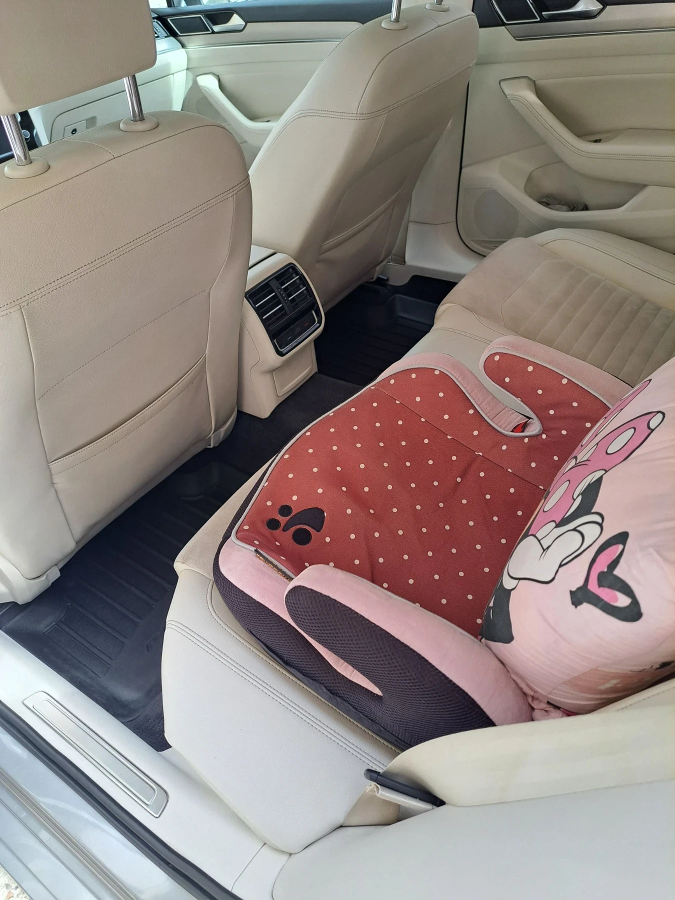 VW Passat, снимка 6 - Автомобили и джипове - 56448101