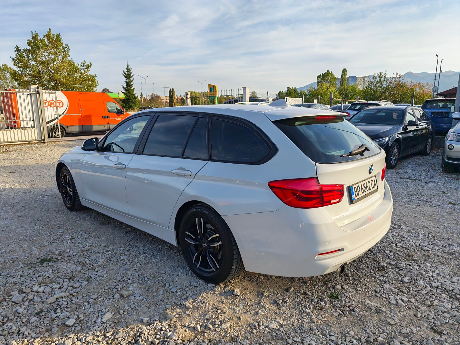 BMW 316 B 47 Автомат, снимка 8 - Автомобили и джипове - 56610875