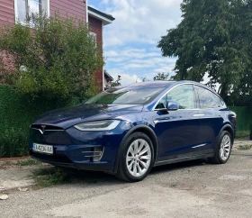     Tesla Model X P90
