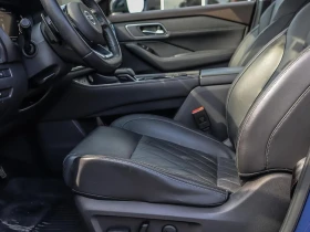 Обява за продажба на Nissan Rogue * Platinum AWD| New Tires| Clean Carfax One Owner| ~44 850 лв. - изображение 10