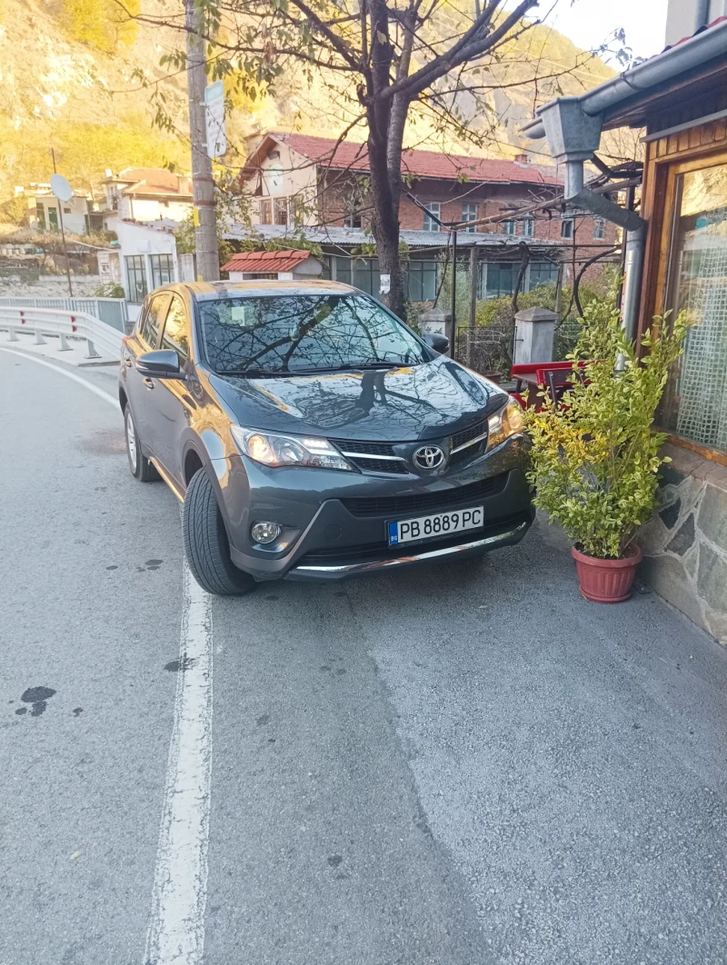 Toyota Rav4, снимка 1 - Автомобили и джипове - 47686229