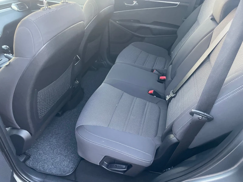 Kia Sorento 2.2CRDI AWD -155369КМ, снимка 16 - Автомобили и джипове - 50896803