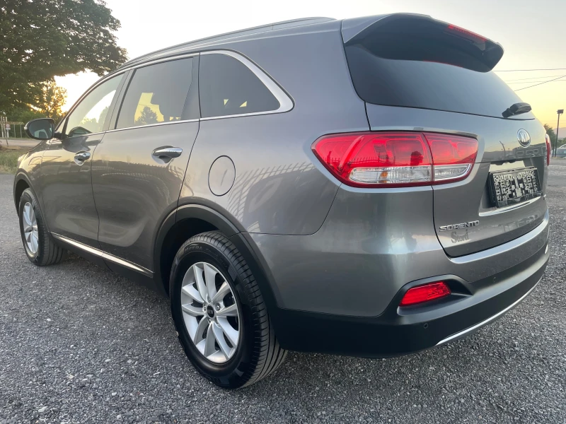 Kia Sorento 2.2CRDI AWD -155369КМ, снимка 6 - Автомобили и джипове - 50896803