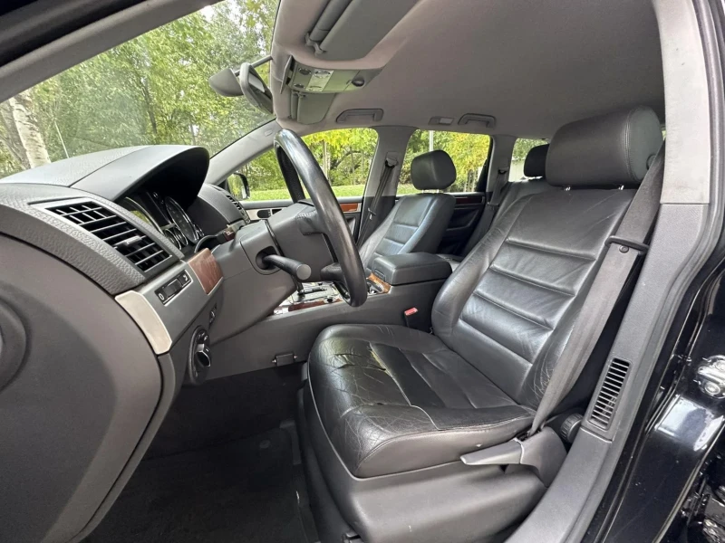 VW Touareg 3.2i / OFFROAD / , снимка 10 - Автомобили и джипове - 52019632