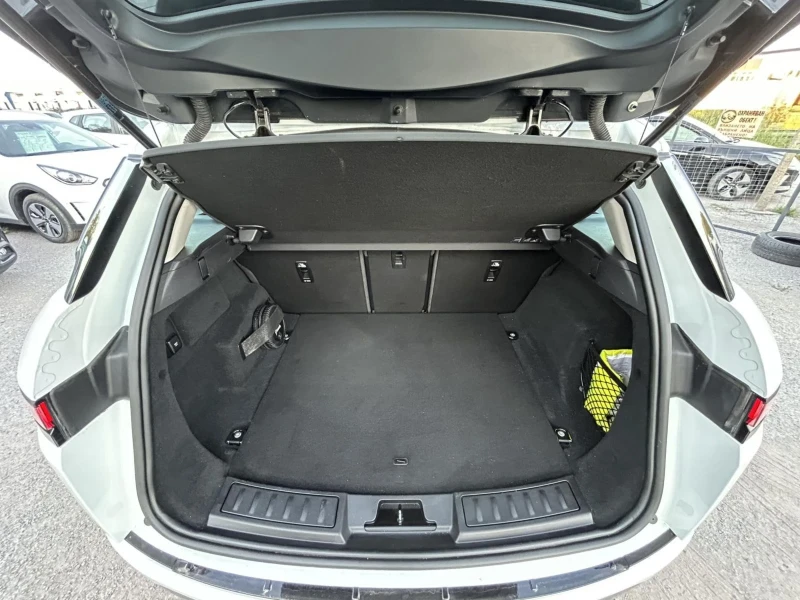 Land Rover Range Rover Evoque 2.0 D 150 * 4X4 * AUTO * ACC * FULL LED * NAVI * , снимка 15 - Автомобили и джипове - 52114279