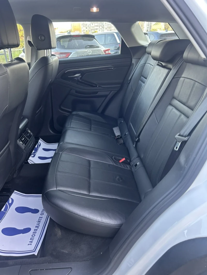 Land Rover Range Rover Evoque 2.0 D 150 * 4X4 * AUTO * ACC * FULL LED * NAVI * , снимка 14 - Автомобили и джипове - 52114279