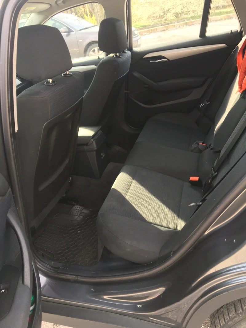 BMW X1, снимка 5 - Автомобили и джипове - 52394986