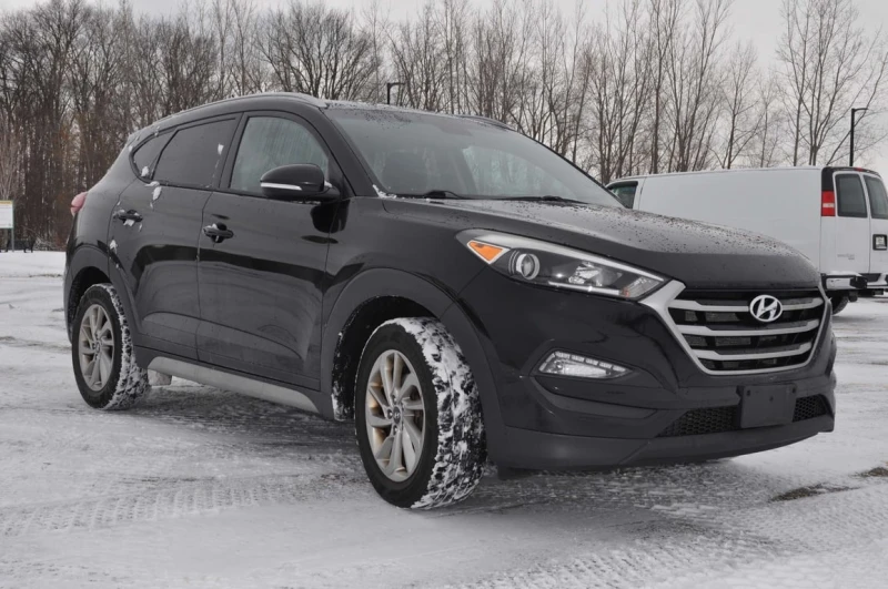 Hyundai Tucson AWD 4dr 2.0L Premium* Цена до БГ., снимка 3 - Автомобили и джипове - 53201617