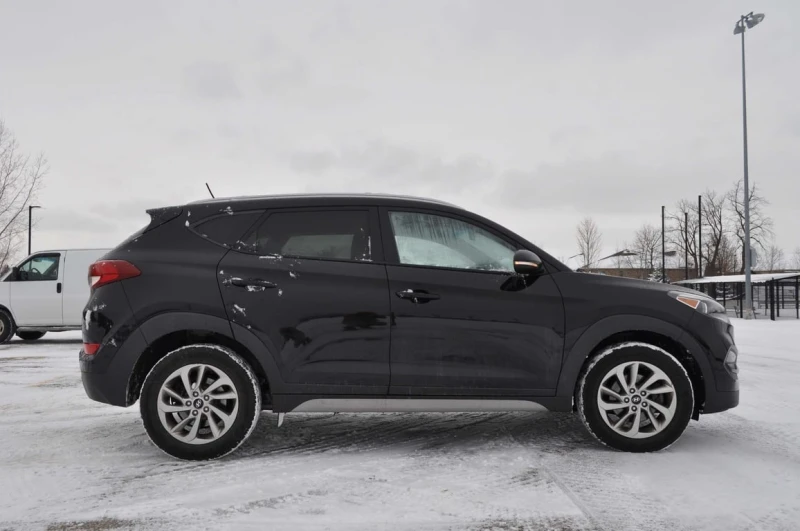 Hyundai Tucson AWD 4dr 2.0L Premium* Цена до БГ., снимка 4 - Автомобили и джипове - 53201617