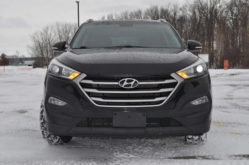 Hyundai Tucson AWD 4dr 2.0L Premium* Цена до БГ., снимка 2 - Автомобили и джипове - 53201617