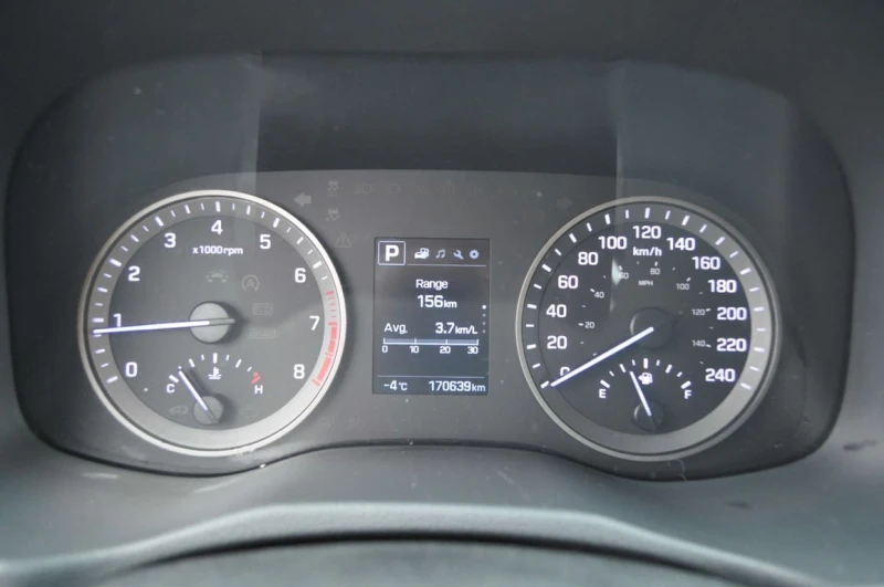 Hyundai Tucson AWD 4dr 2.0L Premium* Цена до БГ., снимка 13 - Автомобили и джипове - 53201617