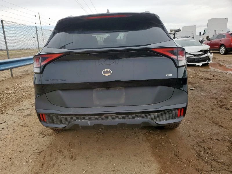 Kia Sportage X LINE* Line ass* Blind Spot* Koжа* CARFAX, снимка 6 - Автомобили и джипове - 53278001