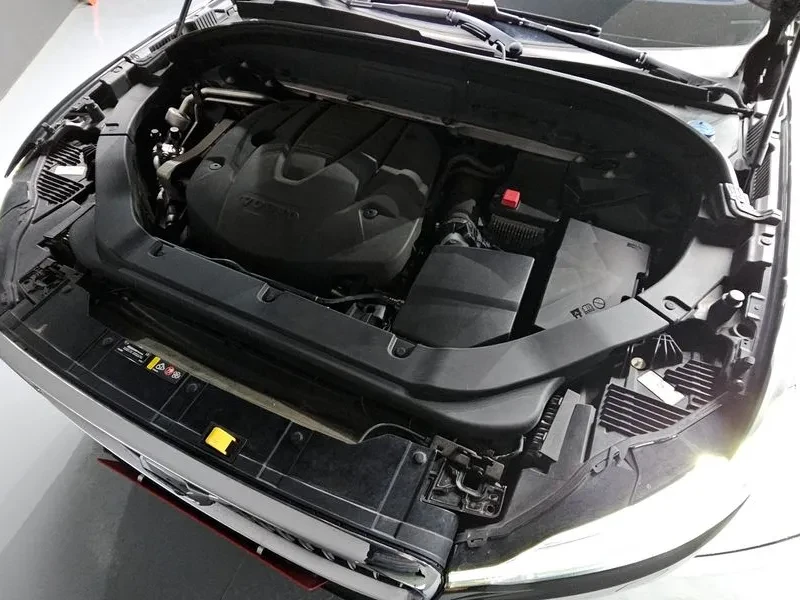 Volvo XC60 D5 - САМО 30% АВАНС, снимка 6 - Автомобили и джипове - 55927650