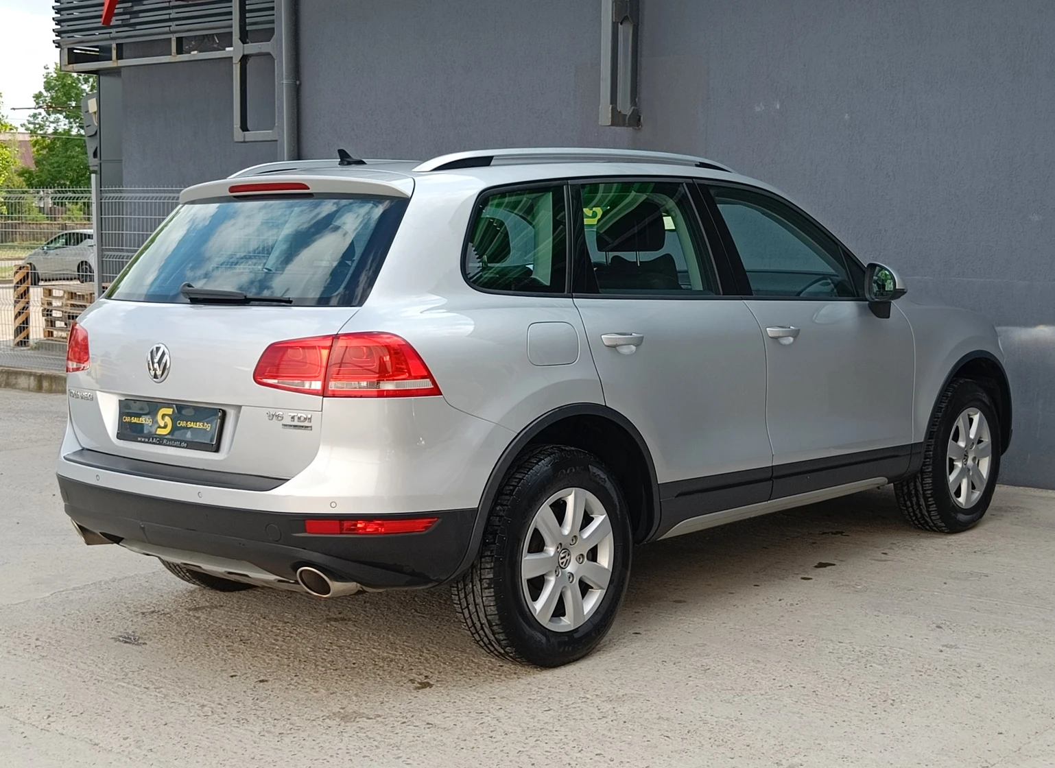 VW Touareg 3.0 V6 TDI  - изображение 8