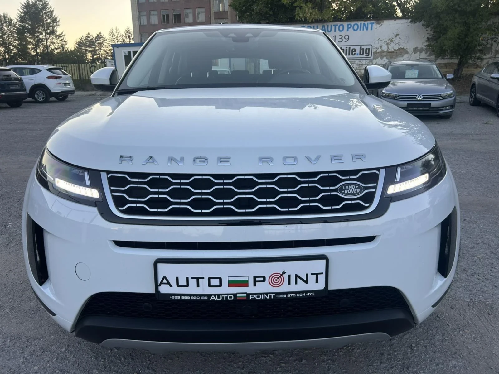 Land Rover Range Rover Evoque 2.0 D 150 * 4X4 * AUTO * ACC * FULL LED * NAVI *  - изображение 2