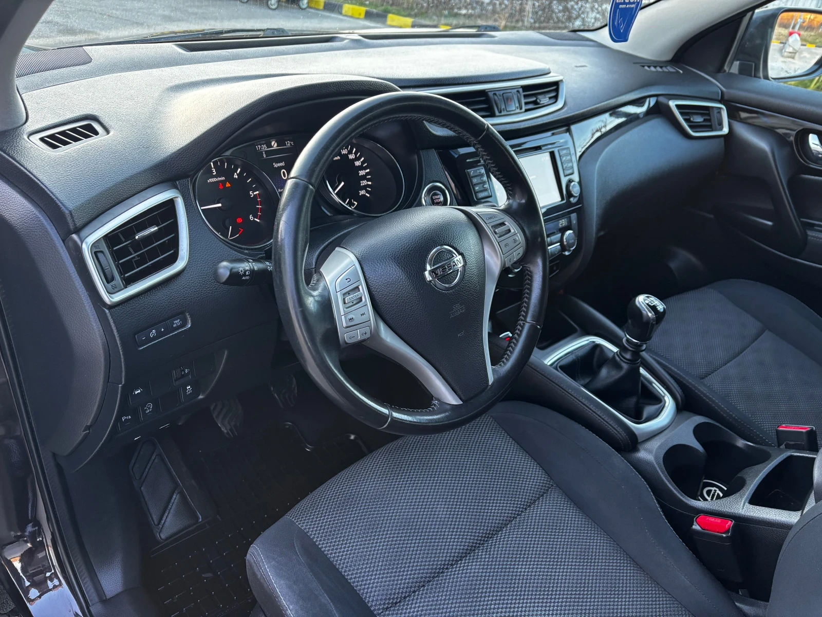 Nissan Qashqai 1.5 DCI* TEKNA* E6* FULL* PANORAMA* 360 CAMERA* CO | Mobile.bg � ����������� 7