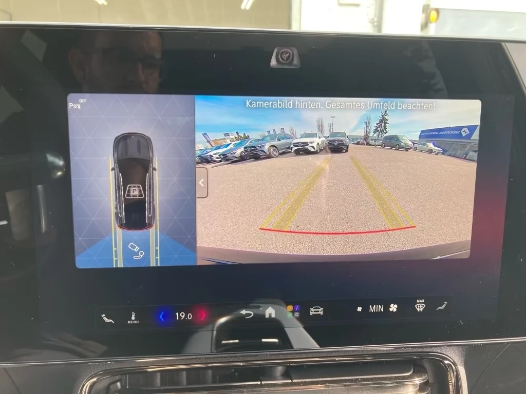 Mercedes-Benz GLB 250+ EQ AMG-LINE PANORAMA CAMERA , снимка 8 - Автомобили и джипове - 53990924