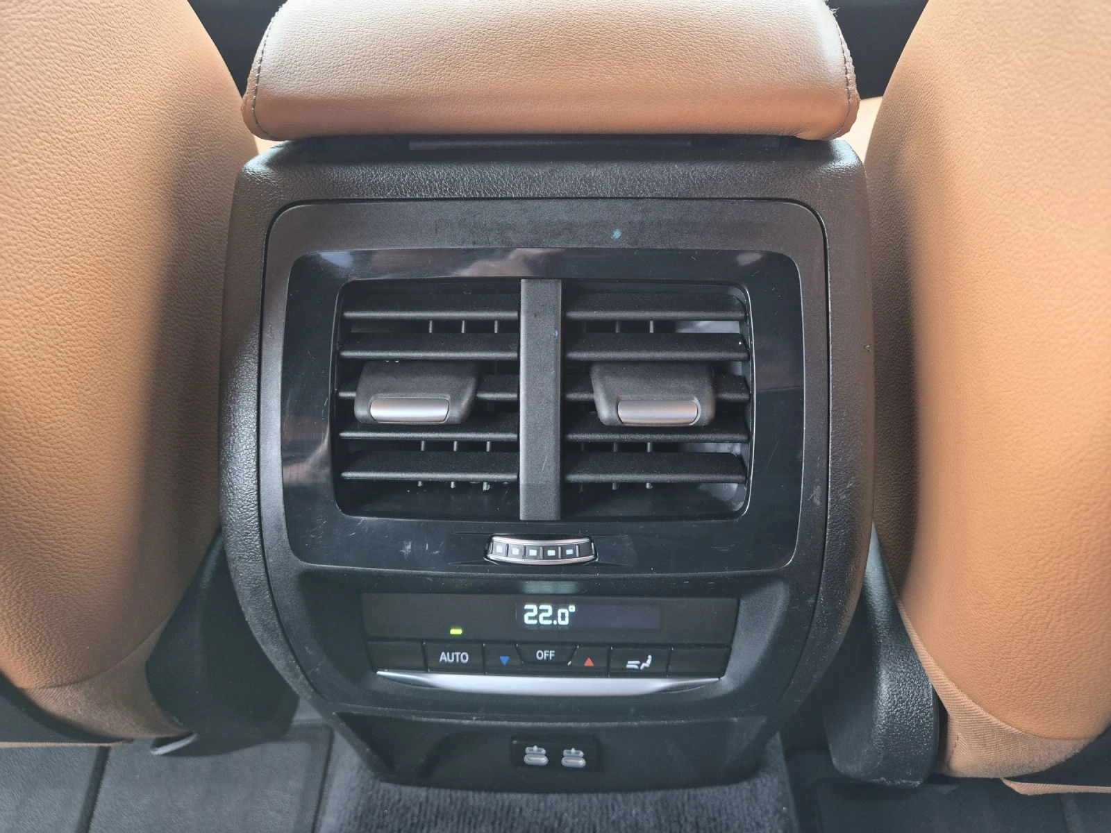 BMW X3 3.0D/X-Drive/ШВЕЙЦАРИЯ, снимка 12 - Автомобили и джипове - 54037636