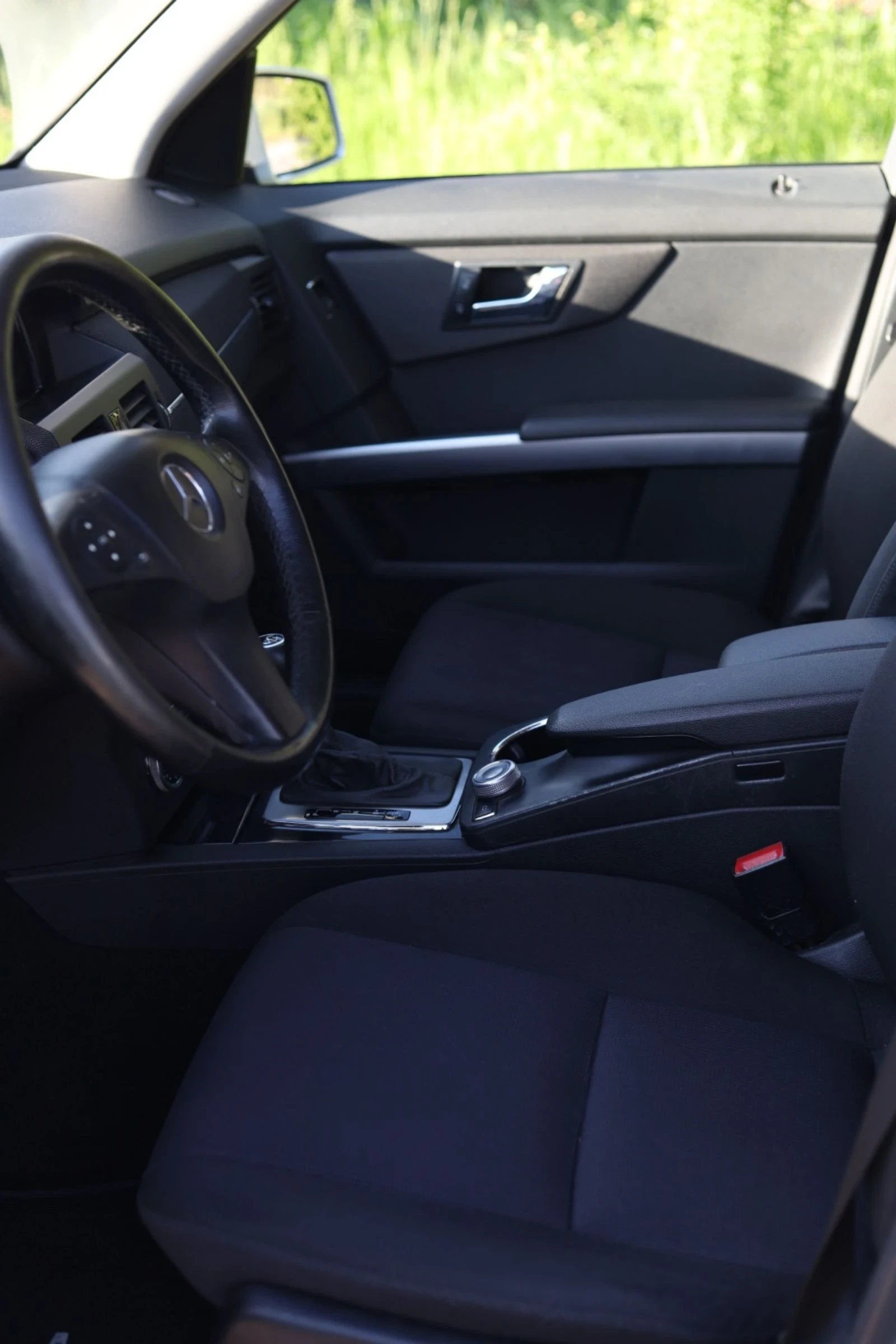 Mercedes-Benz GLK, снимка 7 - Автомобили и джипове - 54347903