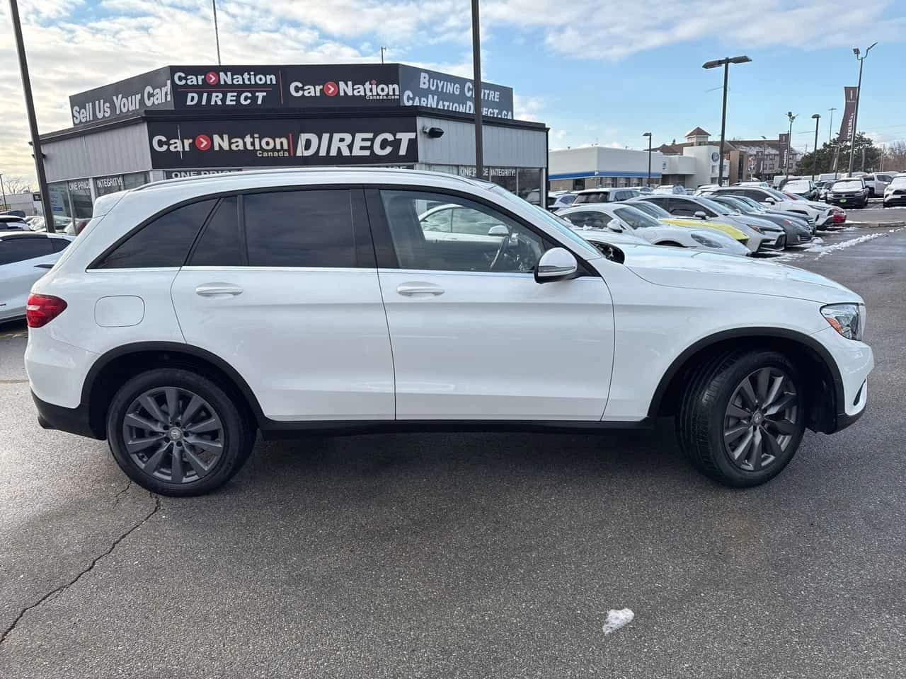 Mercedes-Benz GLC 300  4M * КОЖА * CARFAX * БЕЗ ПЪРВОНАЧАЛНА ВНОСКА, снимка 7 - Автомобили и джипове - 54544071