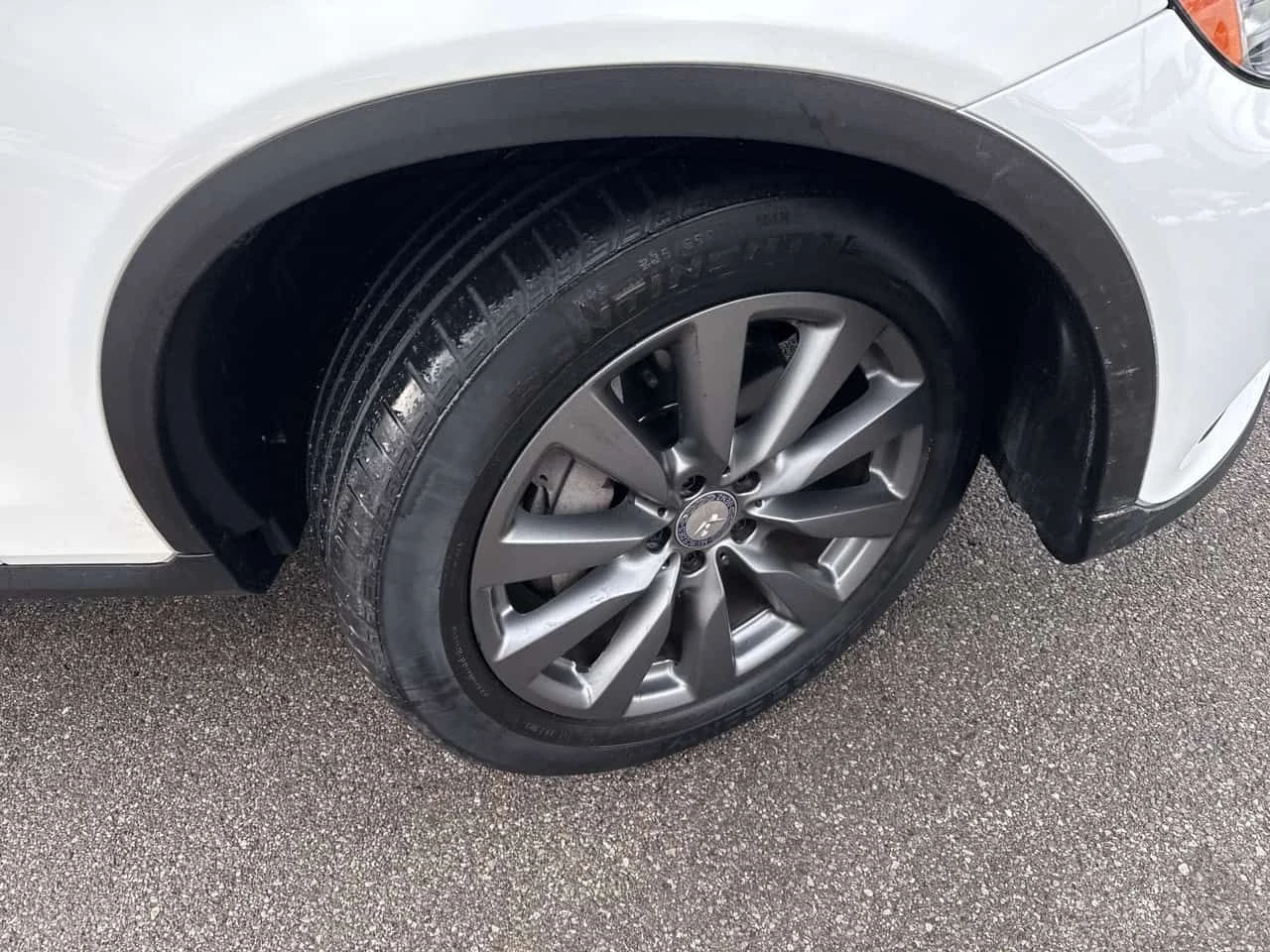 Mercedes-Benz GLC 300  4M * КОЖА * CARFAX * БЕЗ ПЪРВОНАЧАЛНА ВНОСКА, снимка 8 - Автомобили и джипове - 54544071