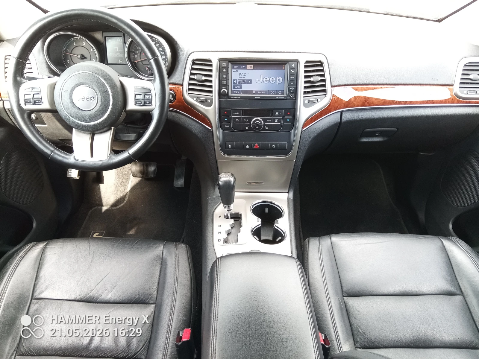 Jeep Grand cherokee 3.0d 240, снимка 8 - Автомобили и джипове - 54638683