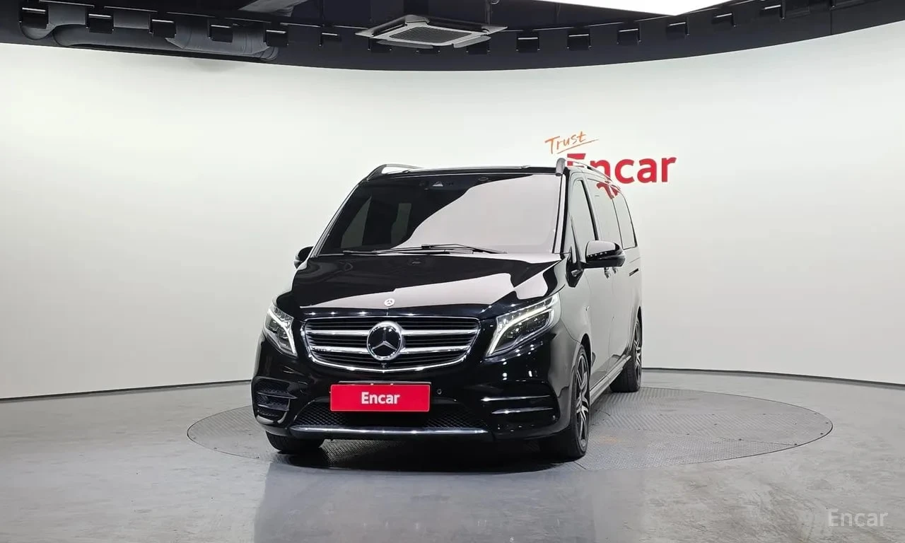 Mercedes-Benz V 300 V250 Bluetec/ДИСТРОНИК/ПОДГРЕВ/360 КАМ/, снимка 3 - Автомобили и джипове - 55951145